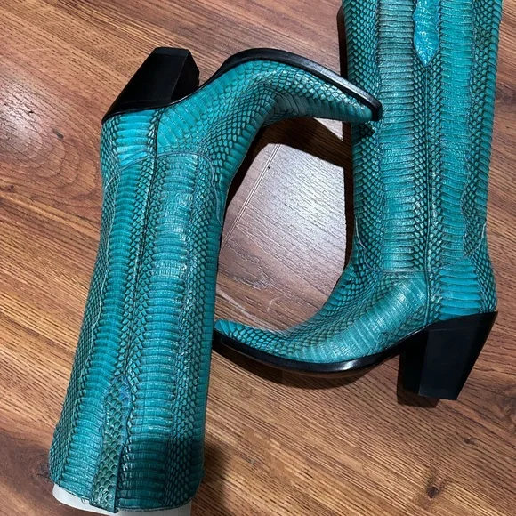 Old Gringo Teal Snakeskin Heeled Boots - Picture 2 of 6
